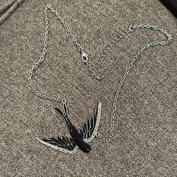 Black and Silver Bird Pendant Necklace - Picture 3 of 4